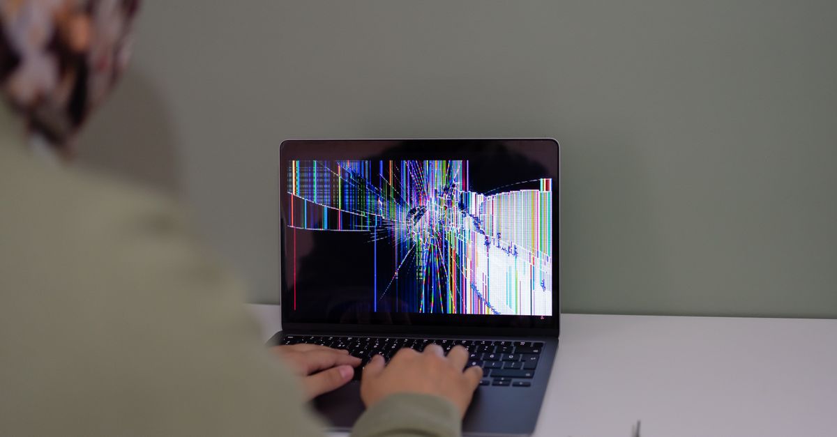 Reparación de bisagras de portátil HP, Lenovo, Asus, Dell y Acer en Cali